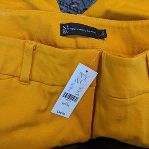 NWT NY & Co Gold Capri pants Size 14P